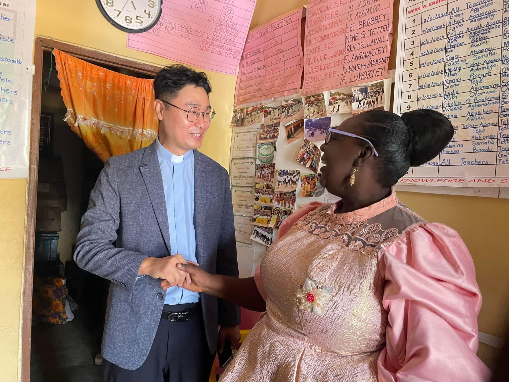 GKGCM director, Rev Daniel Cho honors Pupuni school speech and prize invitation